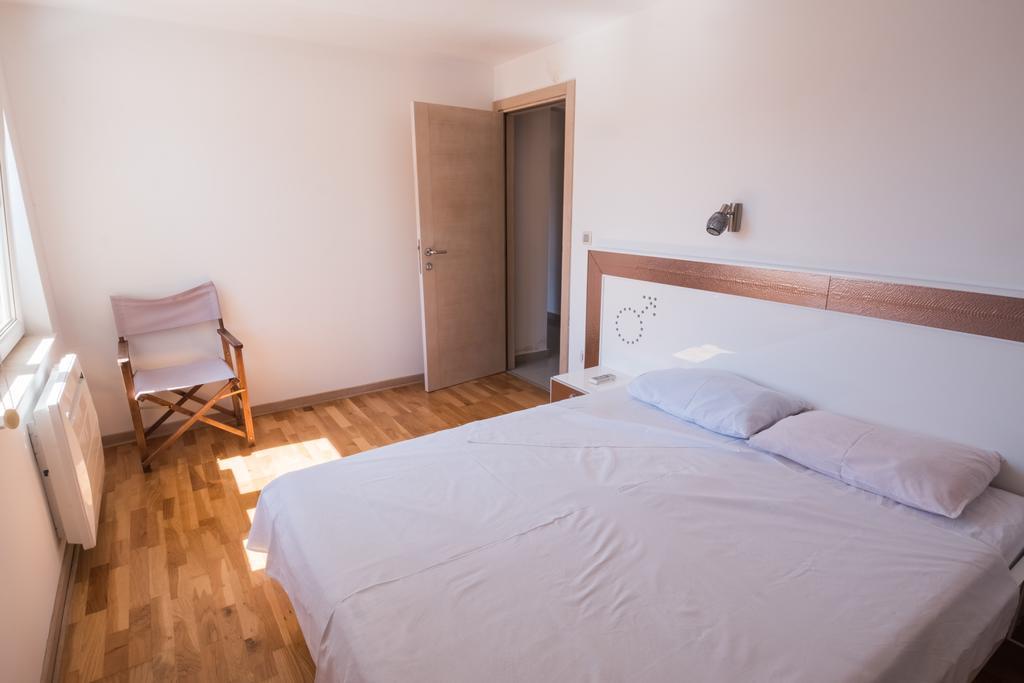 Private Penthouse Djurasevic Apartment Sveti Stefan Luaran gambar